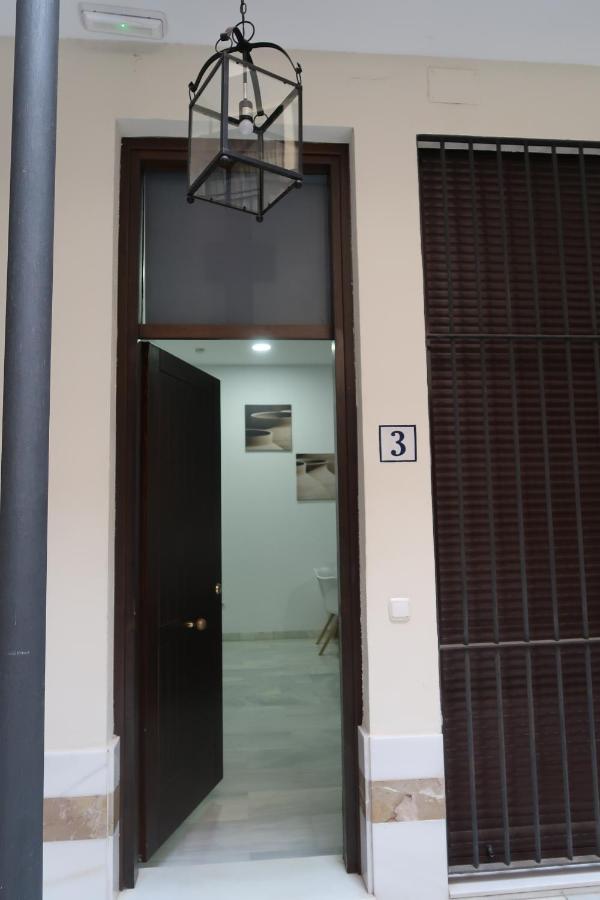 J & E Malaga Center Apartamentos Екстериор снимка