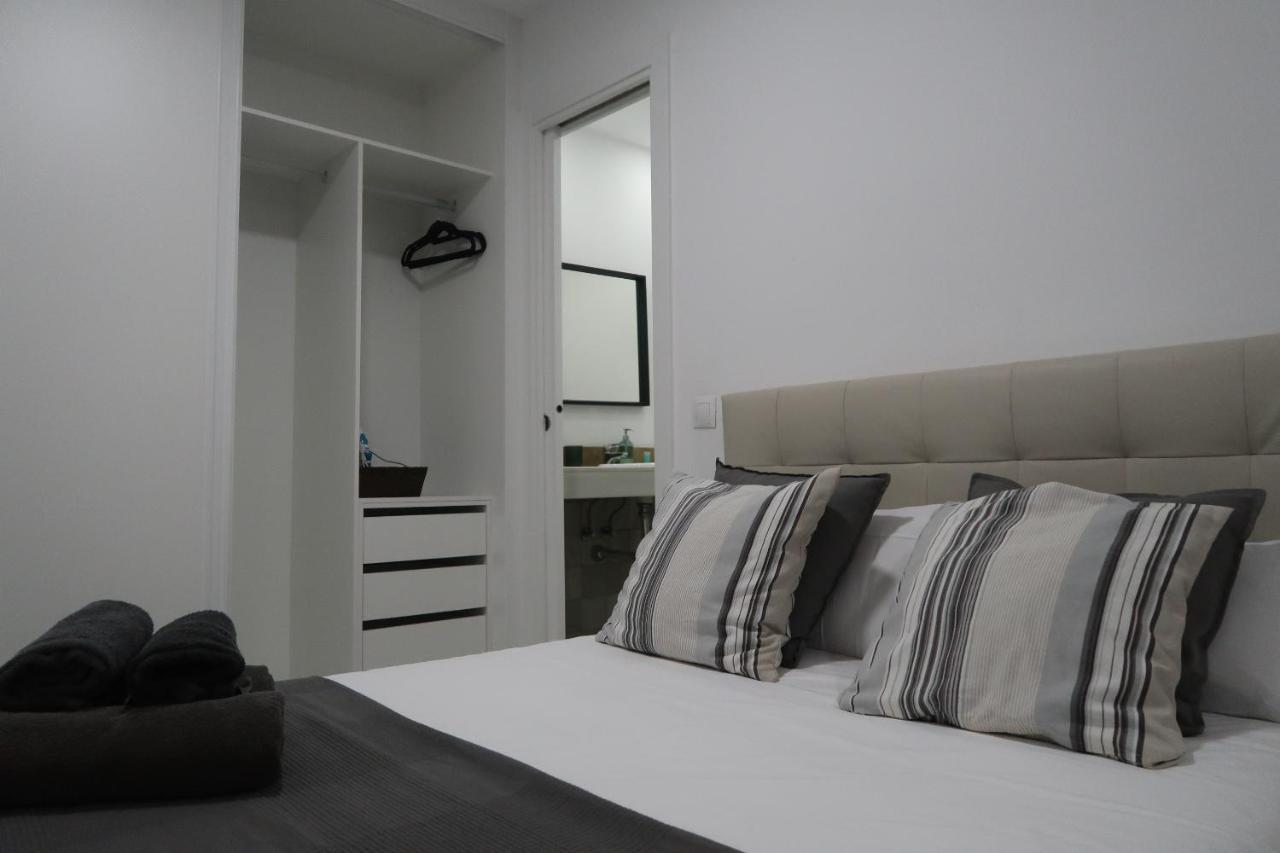 J & E Malaga Center Apartamentos Екстериор снимка