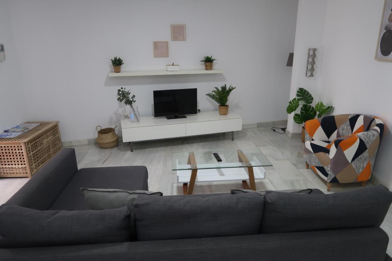 J & E Malaga Center Apartamentos Екстериор снимка