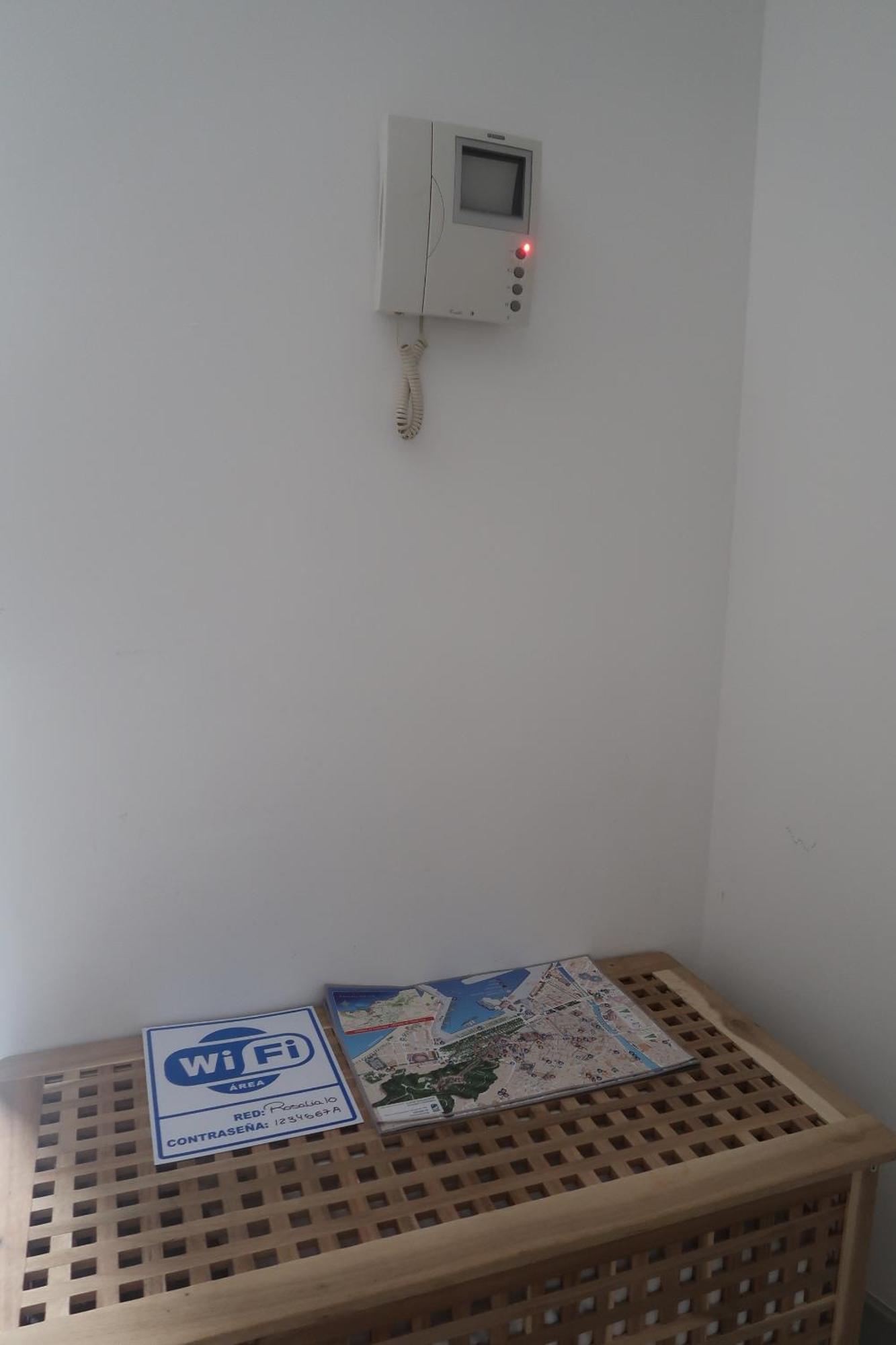 J & E Malaga Center Apartamentos Екстериор снимка
