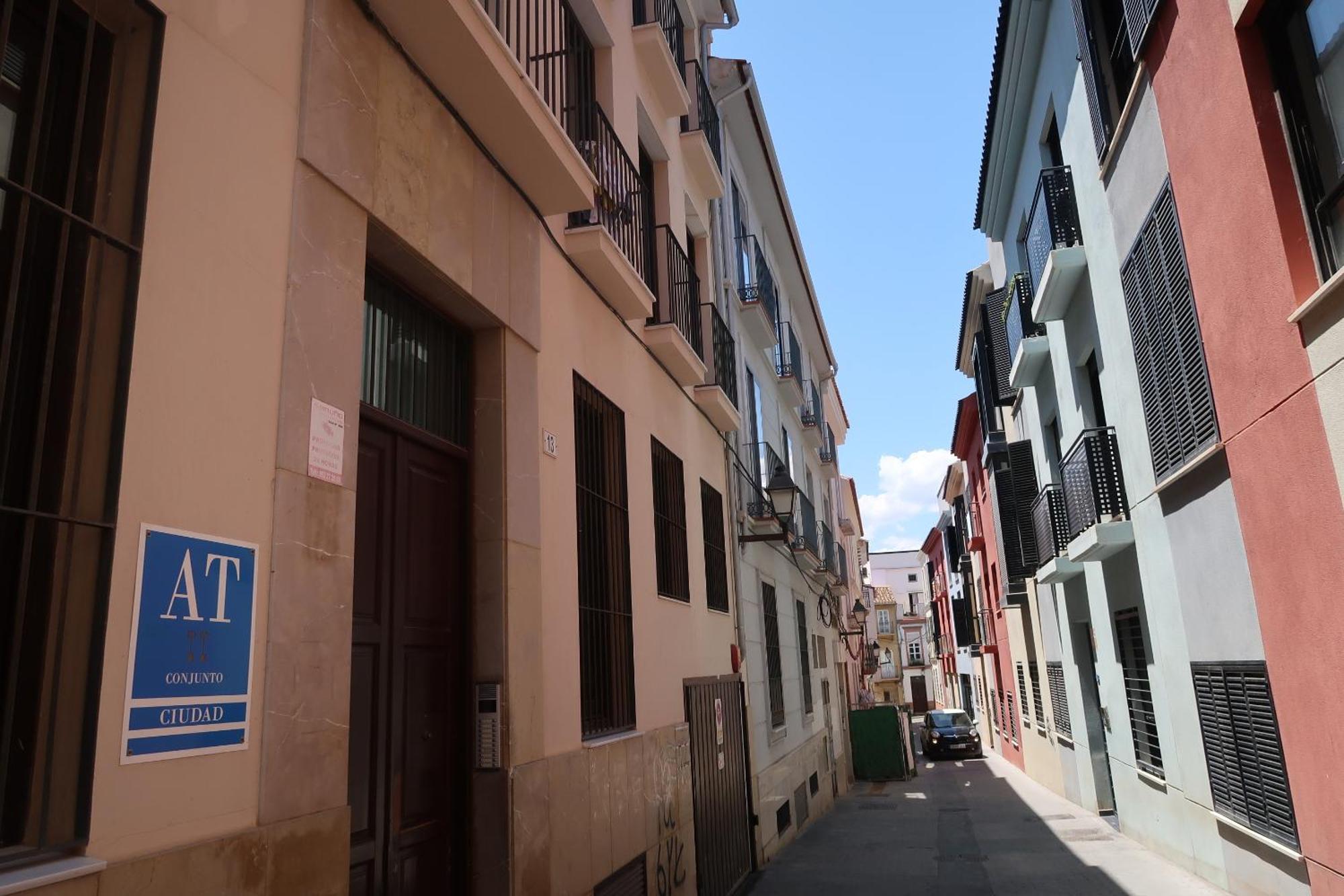 J & E Malaga Center Apartamentos Екстериор снимка