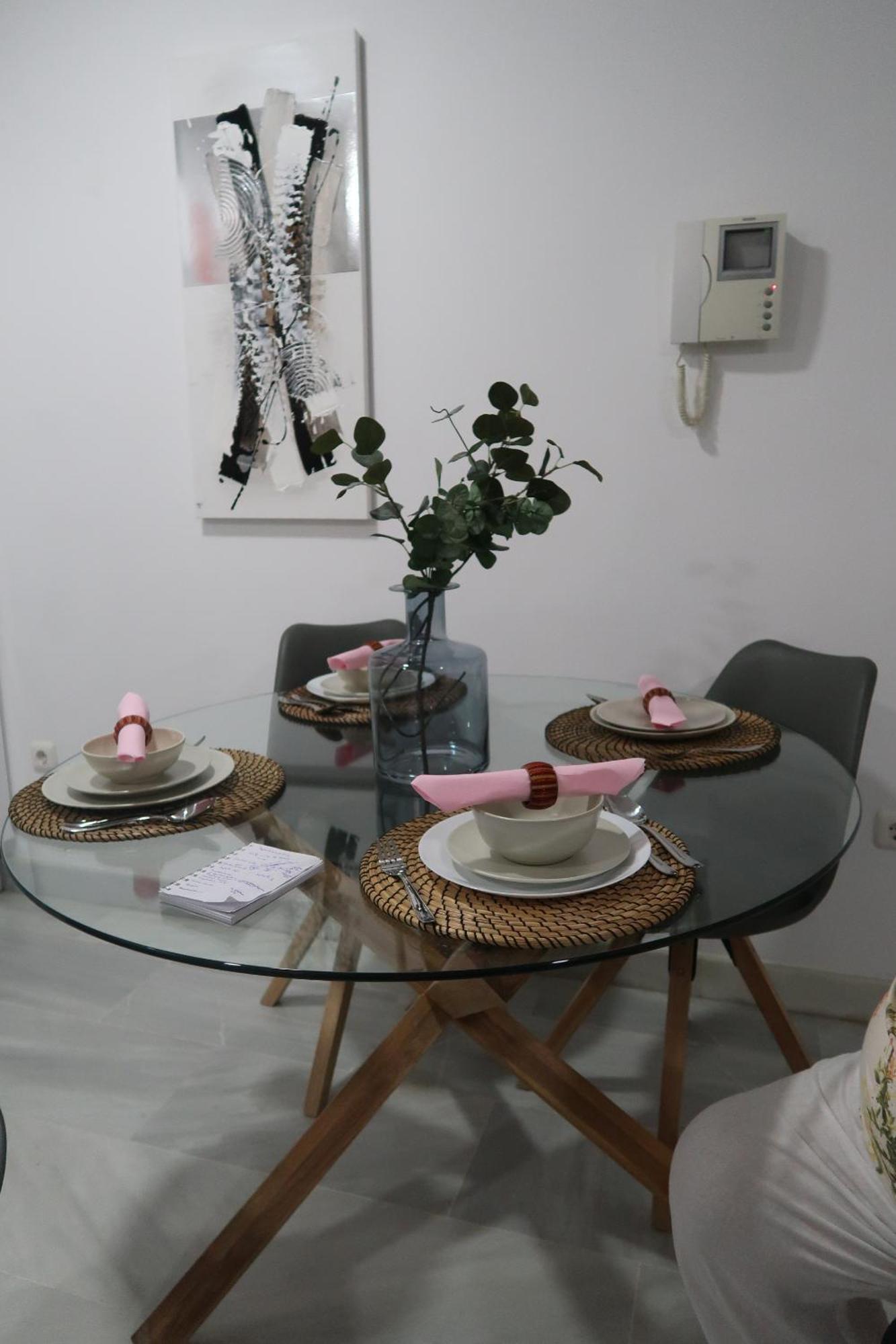J & E Malaga Center Apartamentos Екстериор снимка